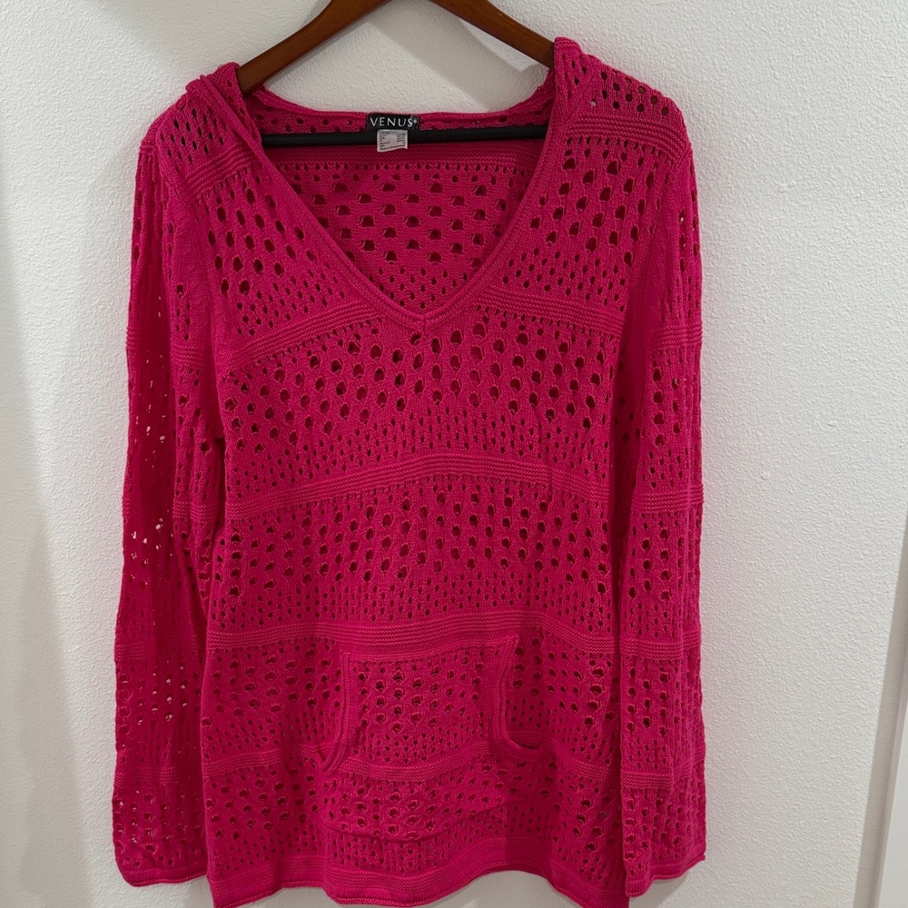 VENUS Fuchsia Crochet Knit Top
